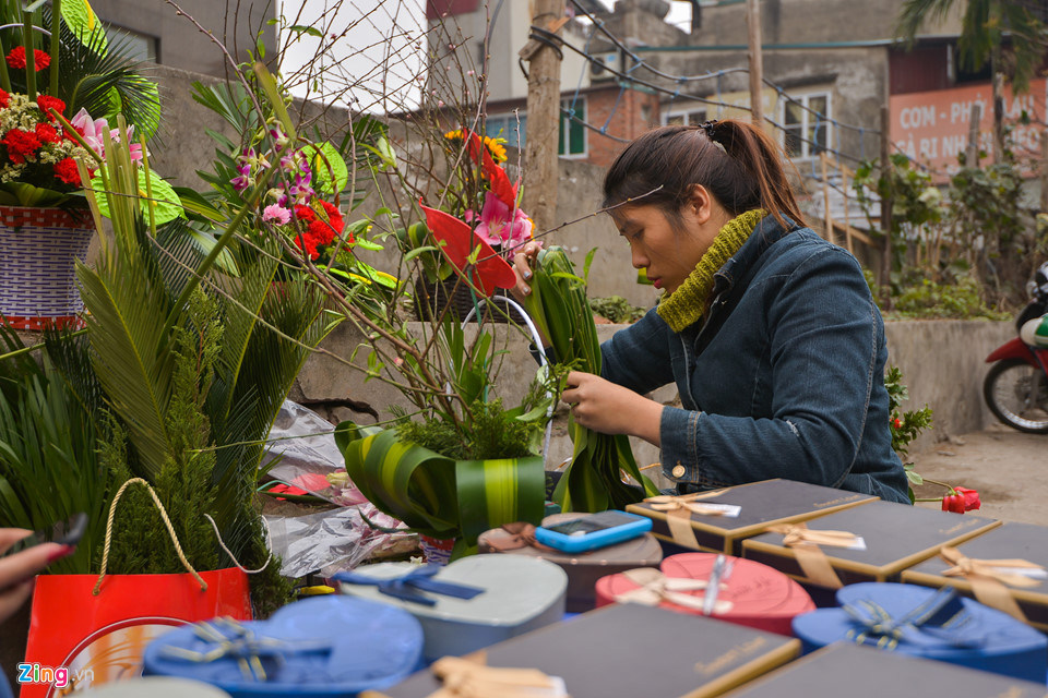 Thị trường quà tặng Valentine lu mờ vì không khí Tết
